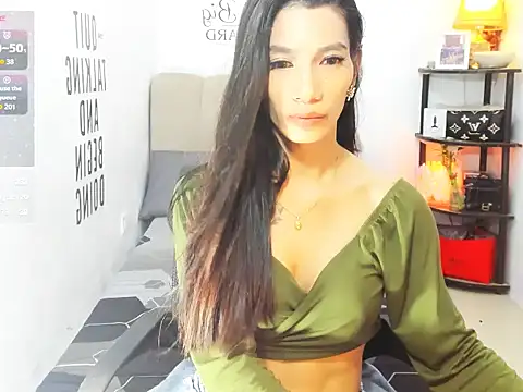 trixie_mattel21 (T young) - 😍Put in lovense, NAKED and jerk off😍