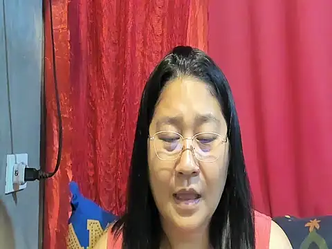 PINAYSUNSHINE38 webcam