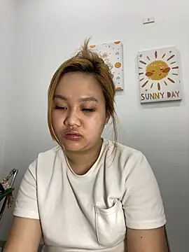 almira6868 - Almira6868's free webcam - UK Sex Cams