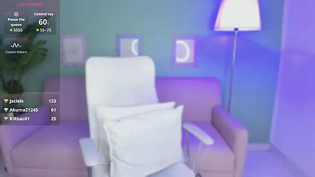 Live sex cam di alma_violet