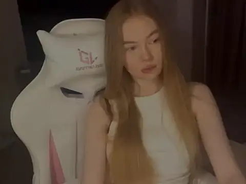 lumisun - LumiSun's free webcam - UK Sex Cams