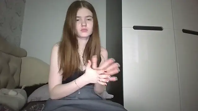 Karenredflag live sex cam