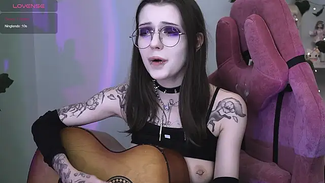 prettybones live sex cam