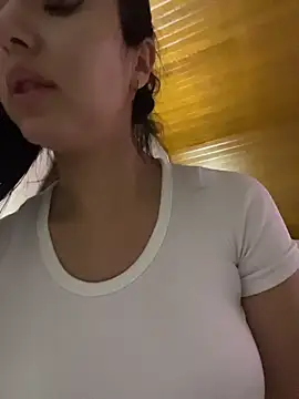 _Nina_1 Live Webcam on Stripchat