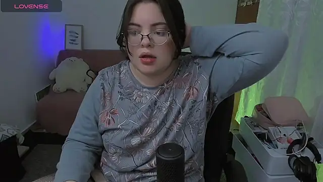 Aria_Fullbuster live sex cam