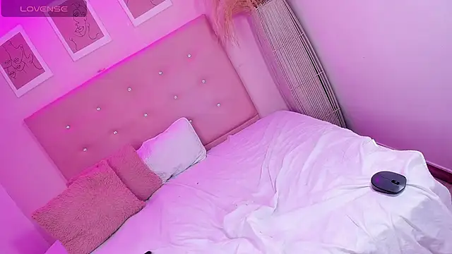 ANNIE_DOLCE_ live sex cam