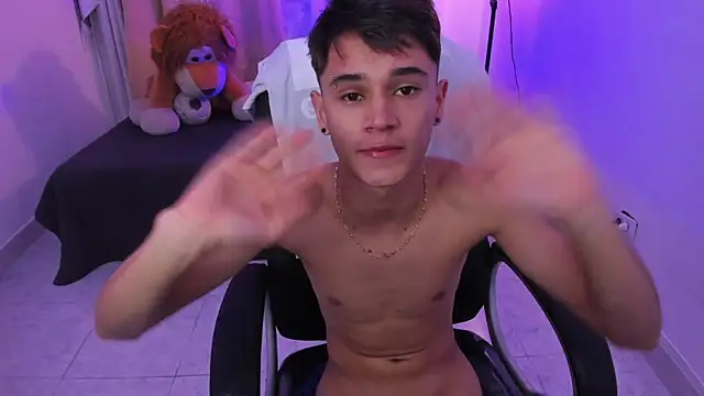 Aron_Boyy live sex cam
