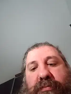 catullo14 (Ask my age) - Masturbate for the show till i cum