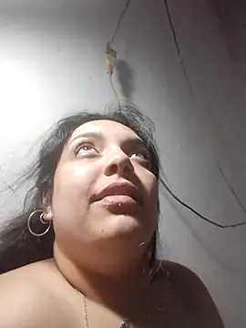 PielyFuego live sex cam