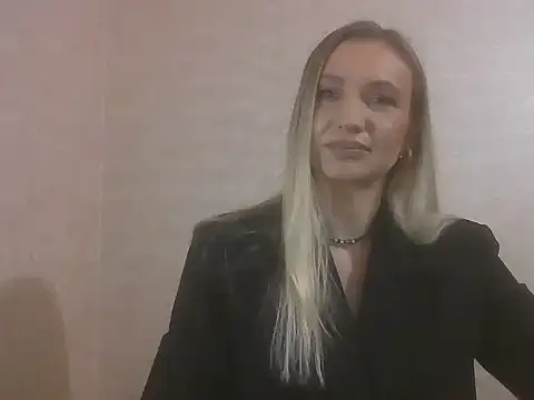 aureliastar450 - AureliaStar450's free webcam - UK Sex Cams