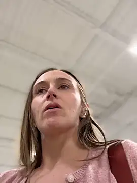 lunagirl13 - Lunagirl13's free webcam - UK Sex Cams