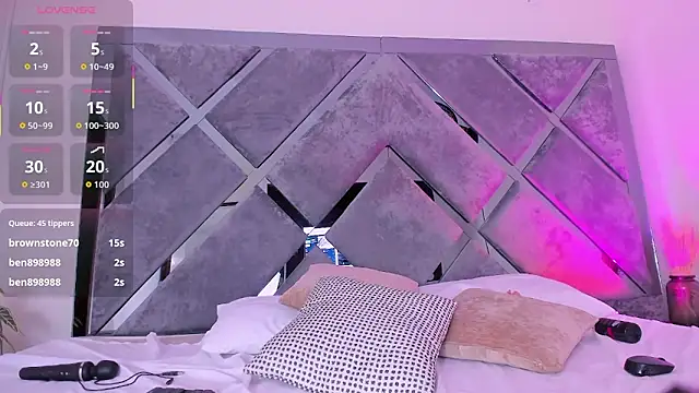 luciagray1 - Luciagray1's free webcam - UK Sex Cams