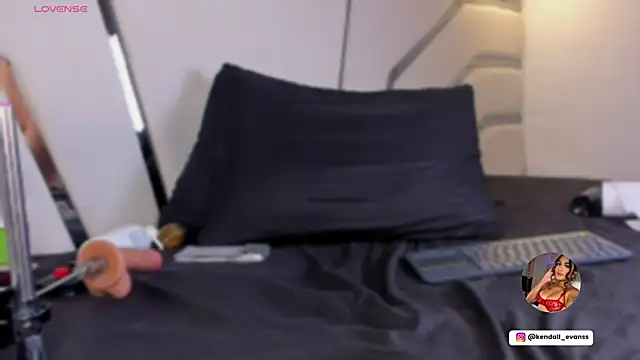 kendall__evanss - Kendall__evanss's free webcam - UK Sex Cams
