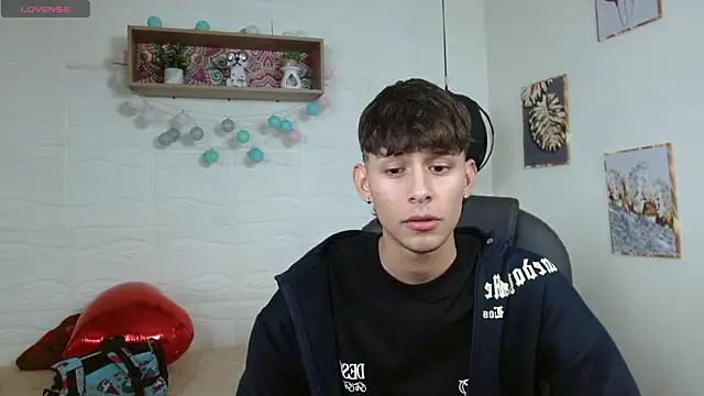 draxblade09 - DraxBlade09's free webcam - UK Sex Cams