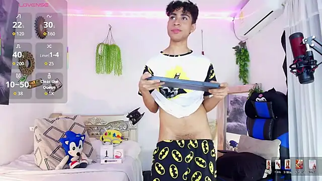 huge_armound - Huge_armound's free webcam - UK Sex Cams