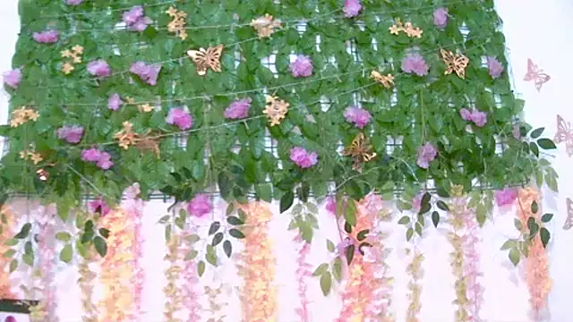 crysrus - Crysrus's free webcam - UK Sex Cams