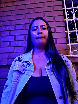 zara_89 - Zara_89's free webcam - UK Sex Cams