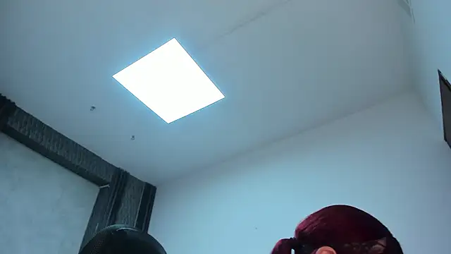 selene_red_ - Selene_red_'s free webcam - UK Sex Cams