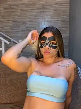 bubuzinhaa10 - Bubuzinhaa10's free webcam - UK Sex Cams