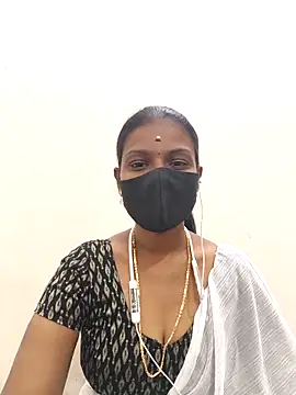 Webcam Model (Tamil_Yalini12)  is live.Free join now!