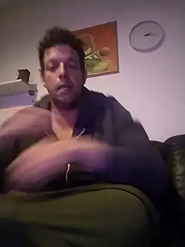 knuffelstaaff123 - Knuffelstaaff123's free webcam - UK Sex Cams