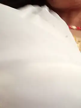 hasmi_hot09 - Hasmi_hot09's free webcam - UK Sex Cams