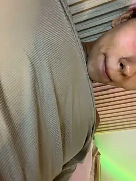 lilybeeth (F teen) - Panties off