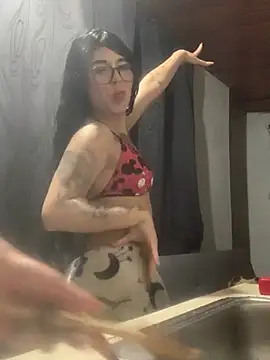 LilithMonette live sex cam