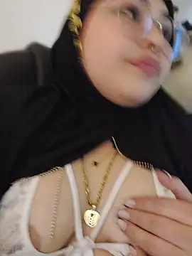 elinaax (F teen) - blowjob 😋