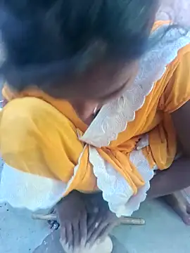 parmila203 - Parmila203's free webcam - UK Sex Cams