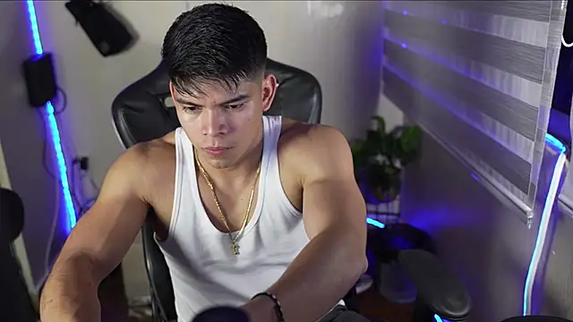 david_capizzi_ - David_capizzi_'s free webcam - UK Sex Cams