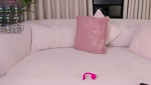 MaddyMay_ live sex cam