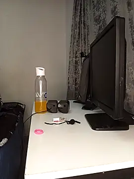 Sex_bomb30 live sex cam