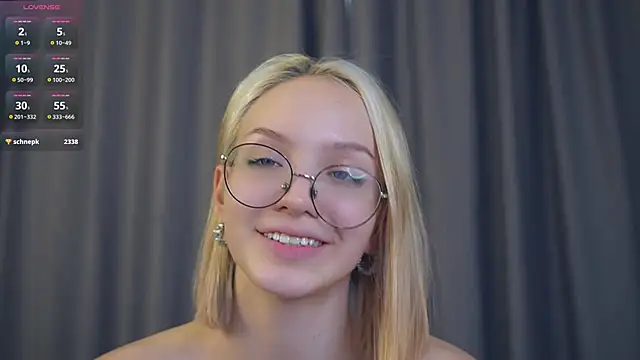 VetaManhardt live sex cam