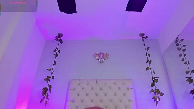 rachel-greyy - Rachel-Greyy's free webcam - UK Sex Cams