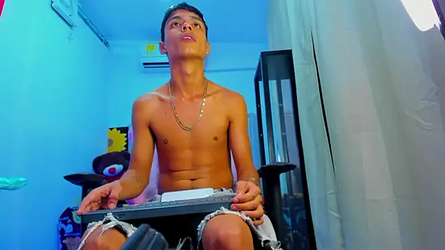 dayron_lee_ - Dayron_lee_'s free webcam - UK Sex Cams