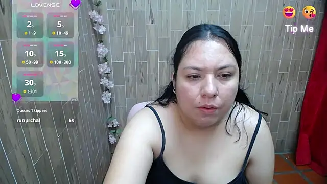 solyeria - Solyeria's free webcam - UK Sex Cams