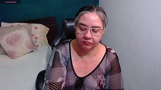 scaelettdubois - Scaelettdubois's free webcam - UK Sex Cams