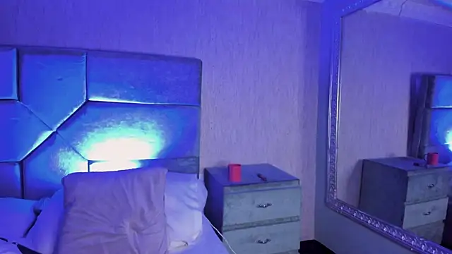 NaomySakura live sex cam