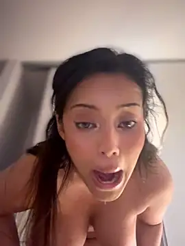 Risky_Workouts live sex cam