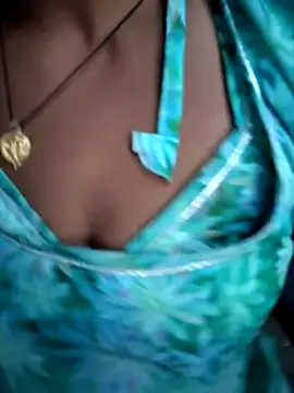 Webcam Model (aunty_sumy)  is live.Free join now!