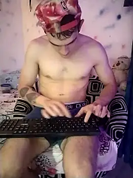 themaykiin18 live sex cam