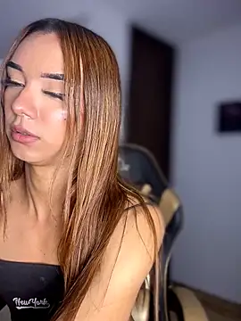 nikol_rang__ - Nikol_Rang__'s free webcam - UK Sex Cams