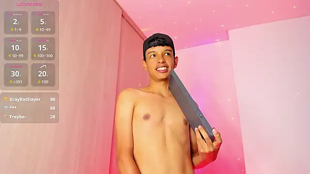 maxfrost1 - Maxfrost1's free webcam - UK Sex Cams