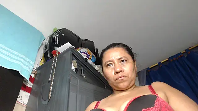 adrixxx38 - Adrixxx38's free webcam - UK Sex Cams