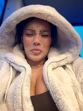 Risky_Workouts's live cam