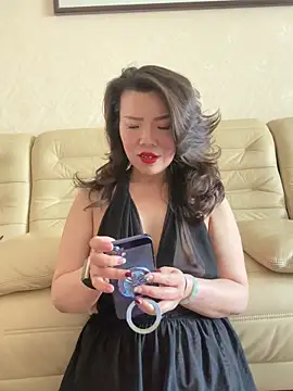 美女anna_kk在线直播