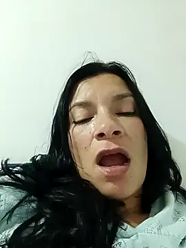 Live sex cam di VelvetKiM_91