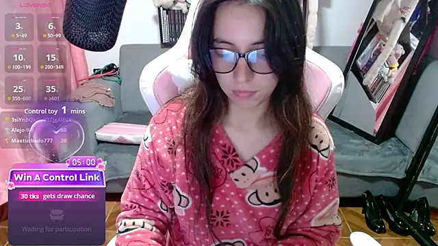 maggie_fox3 - Maggie_Fox3's free webcam