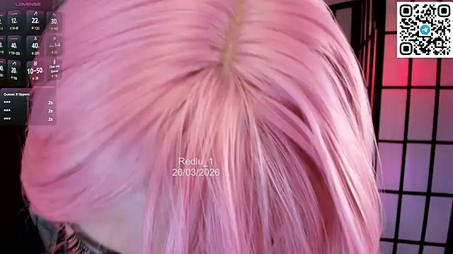 redlu_1 - Redlu_1's free webcam